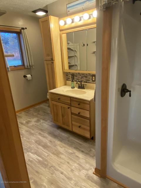 1777 E Chadwick Rd, Dewitt, MI 48820 photo 17