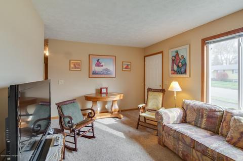936 Warner Ave, Mason, MI 48854 photo 9