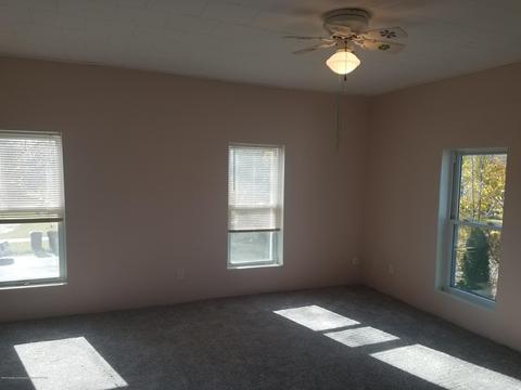 305 E Cass St, Saint Johns, MI 48879 photo 24