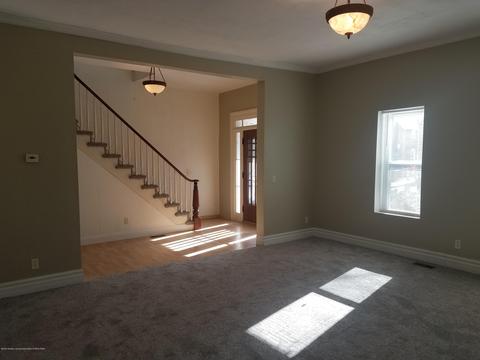 305 E Cass St, Saint Johns, MI 48879 photo 7