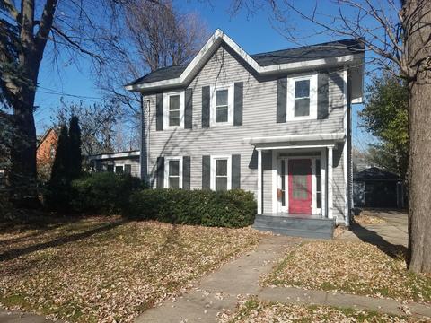 305 E Cass St, Saint Johns, MI 48879 photo 1