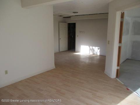 4892 Marsh Dr, Dimondale, MI 48821 photo 19