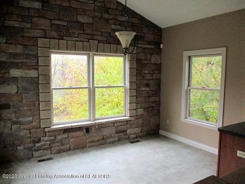 4892 Marsh Dr, Dimondale, MI 48821 photo 6