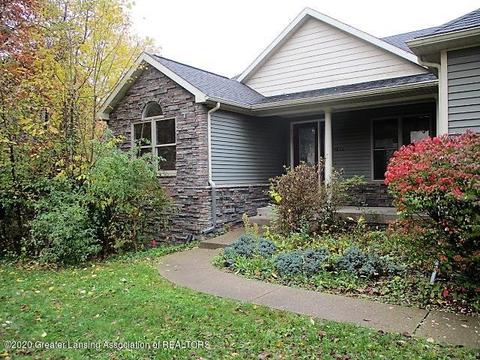 4892 Marsh Dr, Dimondale, MI 48821 photo 2