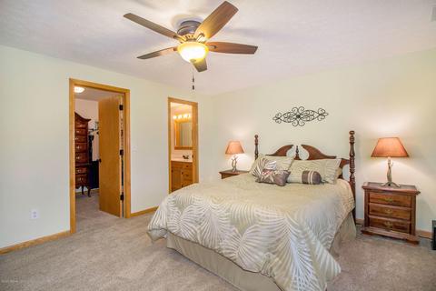 12733 Isle Royale Dr, Dewitt, MI 48820 photo 22