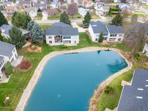 12733 Isle Royale Dr, Dewitt, MI 48820 photo 3