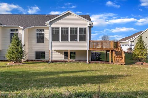 5322 E Hawk Hollow Dr, Bath, MI 48808 photo 35