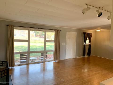 341 E Front St, Grand Ledge, MI 48837 photo 8