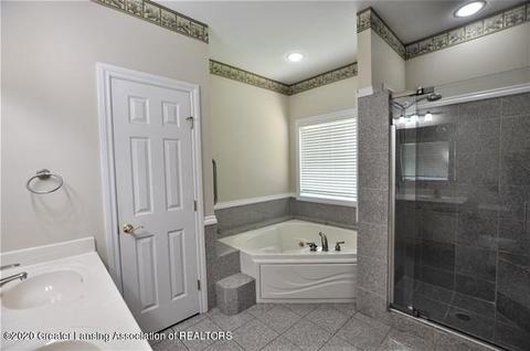 511 Riverwalk Dr, Mason, MI 48854 photo 18