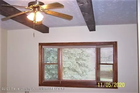 6357 W Parks Rd, Saint Johns, MI 48879 photo 8