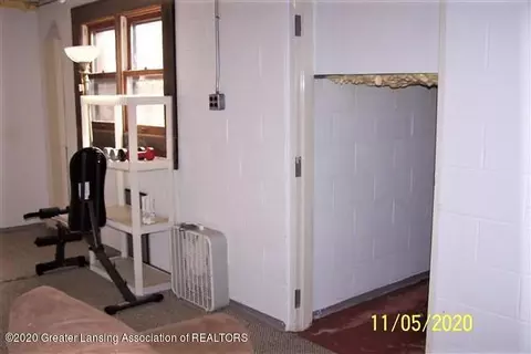 6357 W Parks Rd, Saint Johns, MI 48879 photo 25