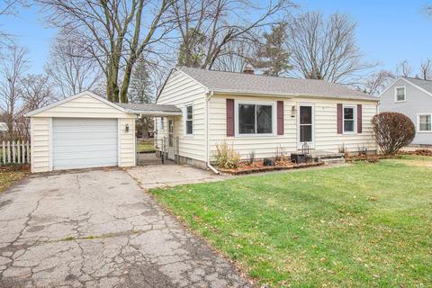 5647 Babbitt St, Haslett, MI 48840 photo 2