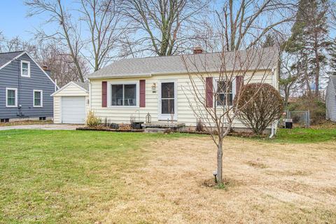 5647 Babbitt St, Haslett, MI 48840 photo 3