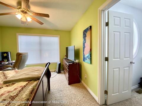 696 Emily Ln, Haslett, MI 48840 photo 25