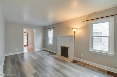 2305 Lyons Ave, Lansing, MI 48910 photo 5