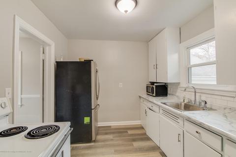 2305 Lyons Ave, Lansing, MI 48910 photo 7