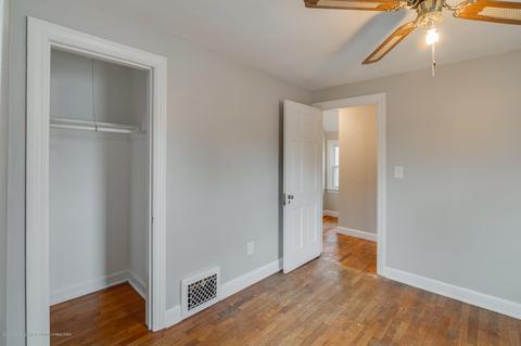 2305 Lyons Ave, Lansing, MI 48910 photo 21