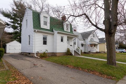 2305 Lyons Ave, Lansing, MI 48910 photo 1