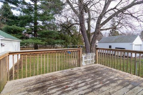 2305 Lyons Ave, Lansing, MI 48910 photo 26