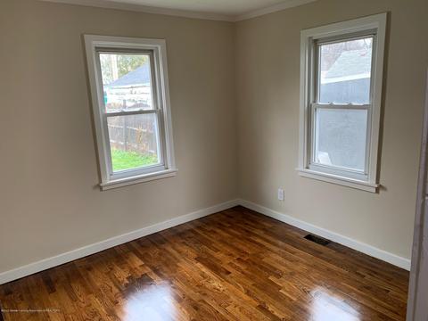 729 E Cavanaugh Rd, Lansing, MI 48910 photo 10
