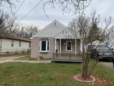 729 E Cavanaugh Rd, Lansing, MI 48910 photo 2