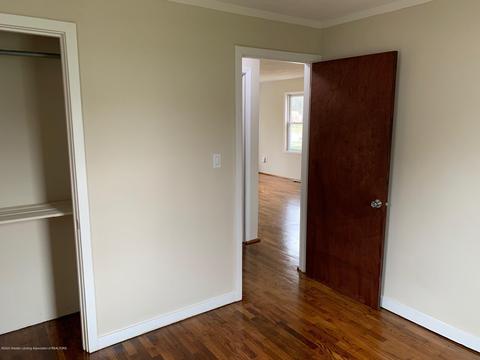 729 E Cavanaugh Rd, Lansing, MI 48910 photo 11