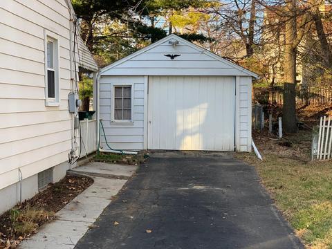 609 Hamilton Ave, Lansing, MI 48910 photo 16