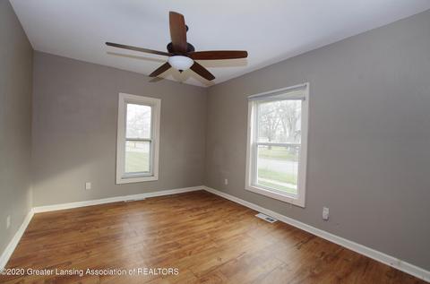 1606 Frederick St, Owosso, MI 48867 photo 7