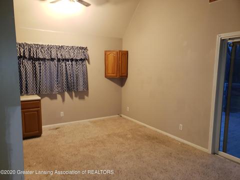 5460 Hillcrest St, Gladwin, MI 48624 photo 3