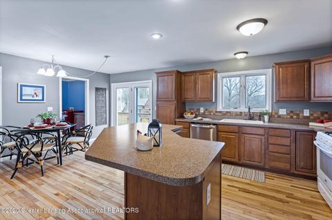 13065 Center Rd, Bath, MI 48808 photo 8
