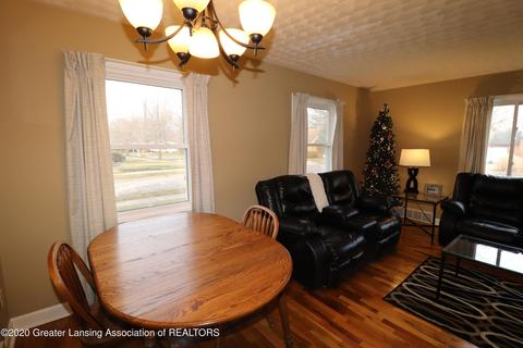 2500 Devonshire Ave, Lansing, MI 48910 photo 10