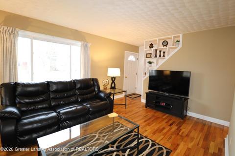 2500 Devonshire Ave, Lansing, MI 48910 photo 7