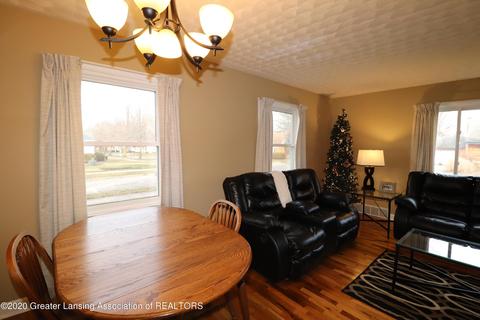 2500 Devonshire Ave, Lansing, MI 48910 photo 11