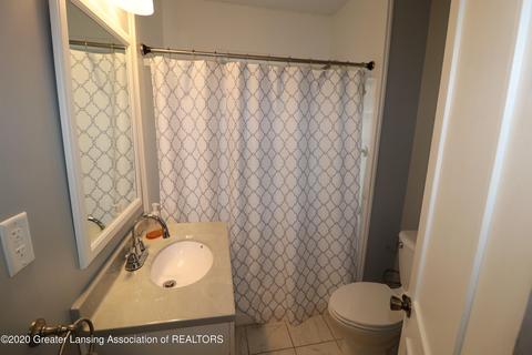 2500 Devonshire Ave, Lansing, MI 48910 photo 13
