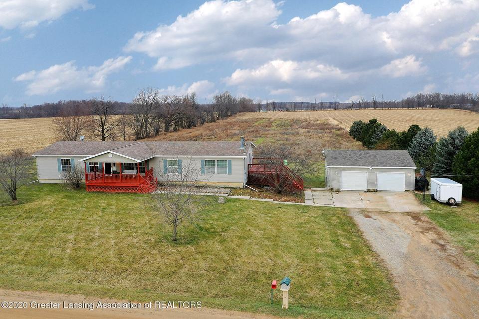  7879 E Wildcat Rd, Ovid, MI 48866 photo 2