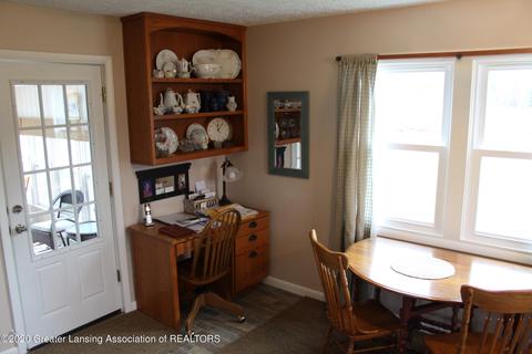 12300 S M-52, Perry, MI 48872 photo 13
