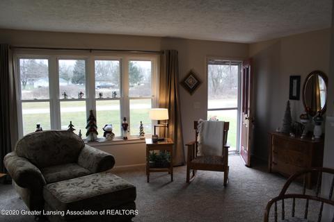 12300 S M-52, Perry, MI 48872 photo 5