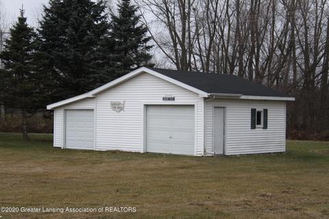 12300 S M-52, Perry, MI 48872 photo 2