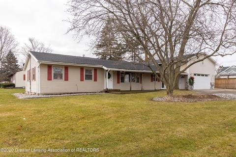 112 E Webb Dr, Dewitt, MI 48820 photo 4