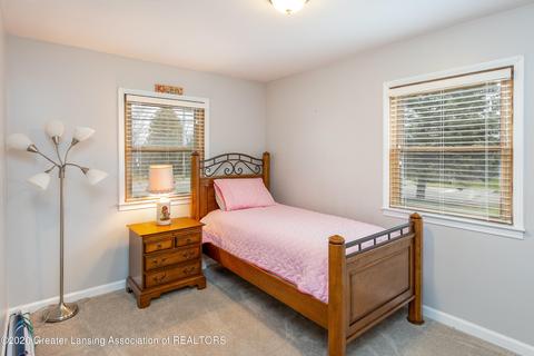 112 E Webb Dr, Dewitt, MI 48820 photo 20