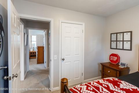 112 E Webb Dr, Dewitt, MI 48820 photo 19