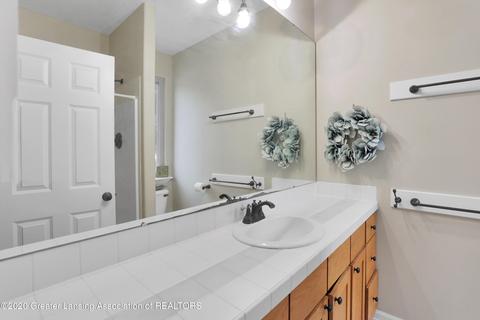 16837 Cedarbrook Dr, Haslett, MI 48840 photo 19