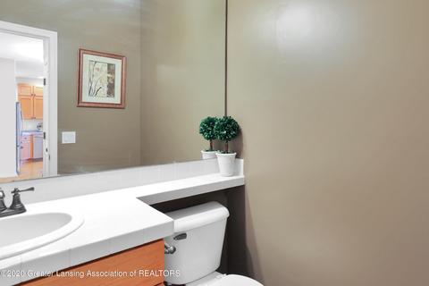 16837 Cedarbrook Dr, Haslett, MI 48840 photo 21