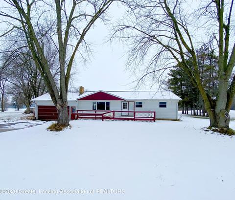965 E Remus Rd, Mount Pleasant, MI 48858 photo 2