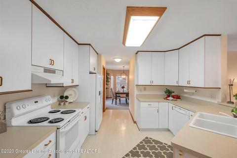 580 Gulick Rd, Haslett, MI 48840 photo 14