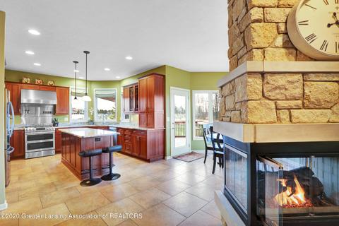 3860 Mesa Verde Blvd, Dewitt, MI 48820 photo 9
