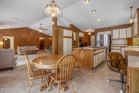 2464 Pine Tree Rd, Holt, MI 48842 photo 7