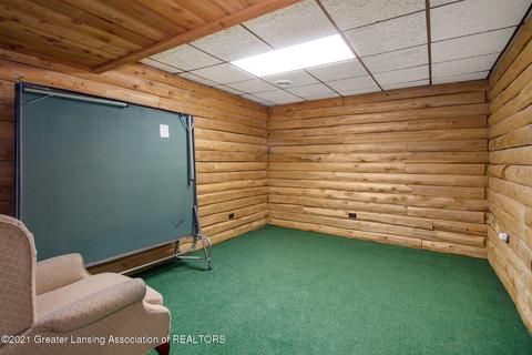 2464 Pine Tree Rd, Holt, MI 48842 photo 16