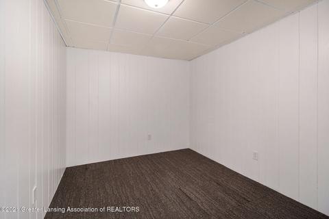 2464 Pine Tree Rd, Holt, MI 48842 photo 29