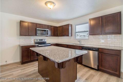 1110 River Oaks Dr, Dewitt, MI 48820 photo 4